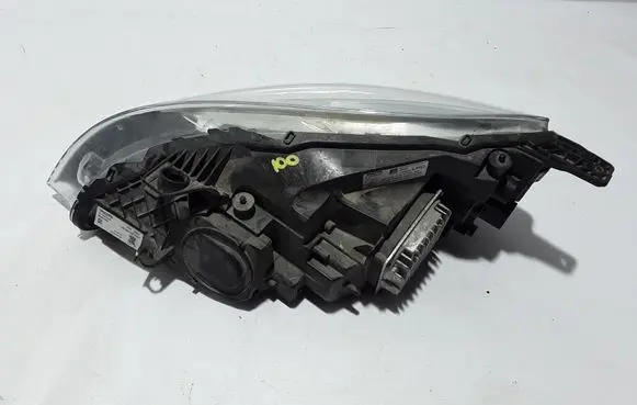 Volvo V40 Headlight/headlamp 31420448