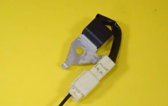 Toyota Corolla Verso AR10 Sensor 90980-04163 9098004163