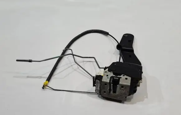 Jeep Grand Cherokee Front door lock 04589921AD