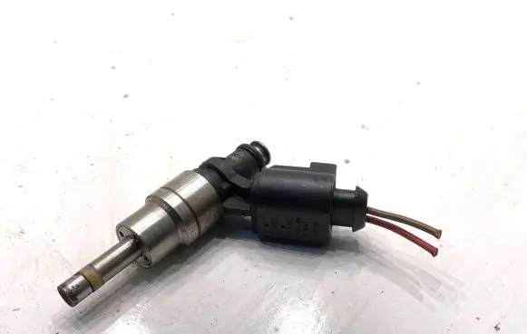 Volkswagen Touran I Fuel injectors set 