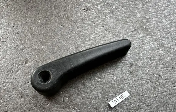 Nissan Patrol Y60 Tailgate trunk handle 9050406J00