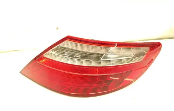 Rear/tail lights