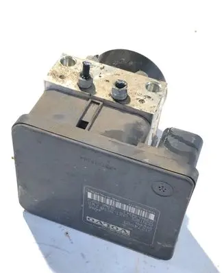 Volvo C30 ABS Pump 31274908 10096004343
