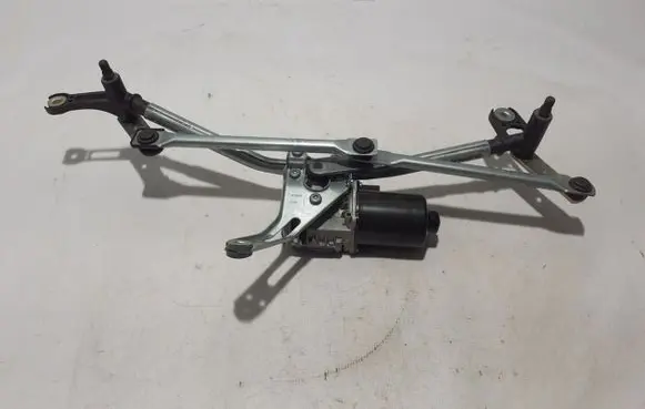 Volvo XC60 Front wiper linkage 32285789