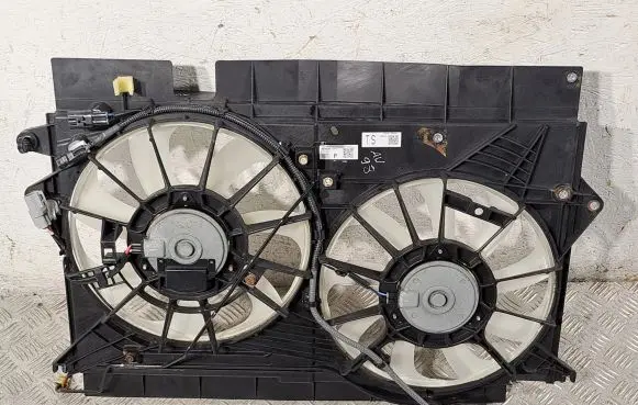Toyota Avensis T270 Fan set MF4227503773 167110R060 160400R160