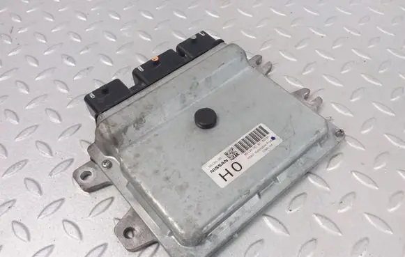 Nissan Tiida C11 Engine control unit/module MEC93190