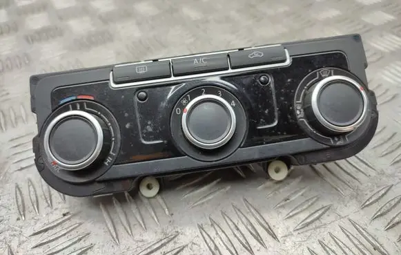 Volkswagen Touran II Climate control unit 5HB01129200 7N0907426BG