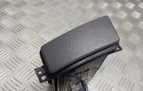 KIA Carens II Car ashtray OK2FE64612