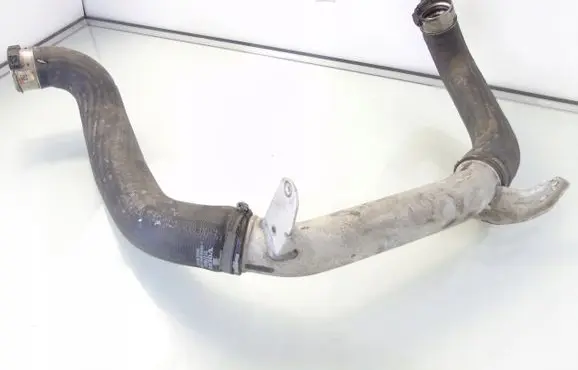 Volvo V40 Intercooler hose/pipe 31370060