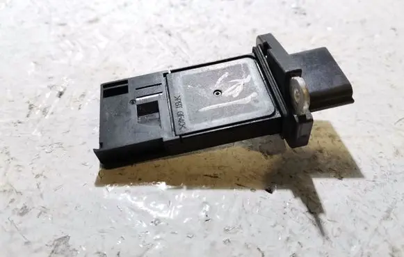 Nissan Pathfinder R51 Mass air flow meter 226807S000