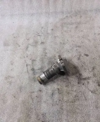 BMW 5 E34 Thermostat housing 