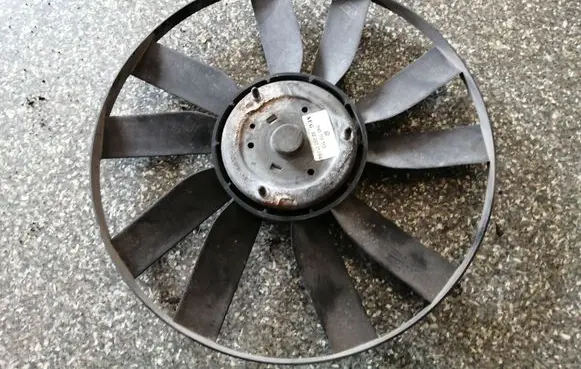 Volkswagen PASSAT B4 Viscous fan 1H0119113