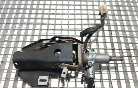 Nissan Terrano Steering wheel axle