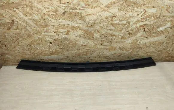 Porsche Panamera (971) Tailgate trim 971827044