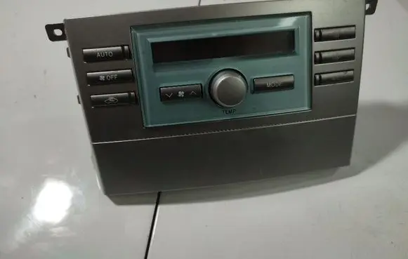 Toyota Corolla Verso AR10 Climate control unit 559020F010C