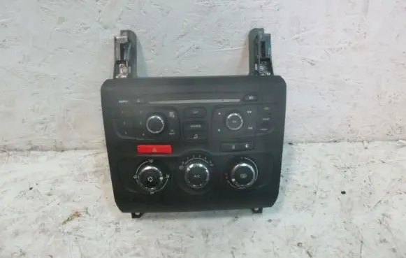 Citroen C4 II Climate control unit 9666395977