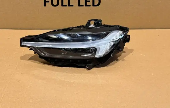 Volvo XC60 Headlight/headlamp 32420431