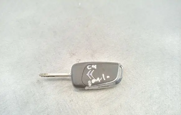 Citroen C4 II Ignition key/card 966597548000