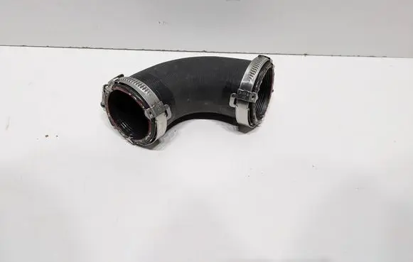Audi Q7 4M Intercooler hose/pipe 4M0145708H