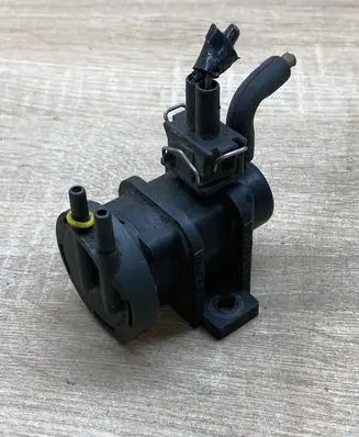 Opel Zafira A Turbo solenoid valve 4522371