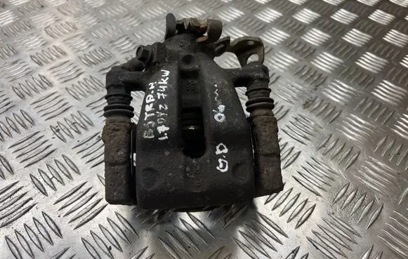 Opel Astra H Rear brake caliper