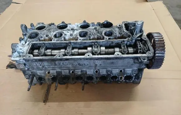 Ford Mondeo MK IV Engine head 