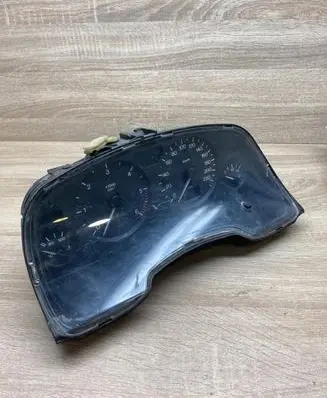 Opel Zafira A Speedometer (instrument cluster) 09228757EJ