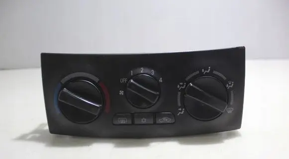 Mitsubishi Space Star Interior fan control switch 