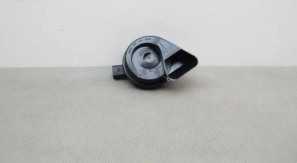 Audi A5 Sportback 8TA Horn signal 8K0951221