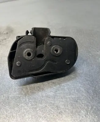 Volkswagen Transporter - Caravelle T5 Sliding door lock 7H0843604