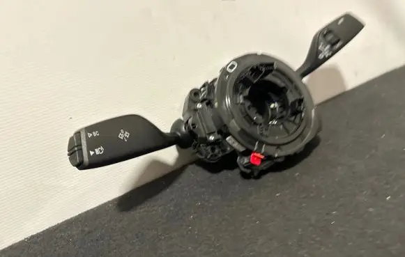 BMW 4 G22 G23 G24 G26 Front door lock 5A819A1