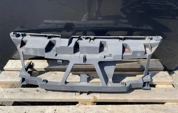 Renault Scenic II - Grand scenic II Top upper radiator support slam panel 8200140174