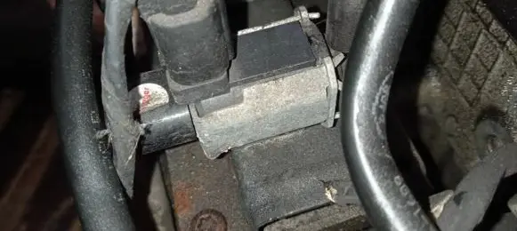 Ford S-MAX Turbo solenoid valve 46576