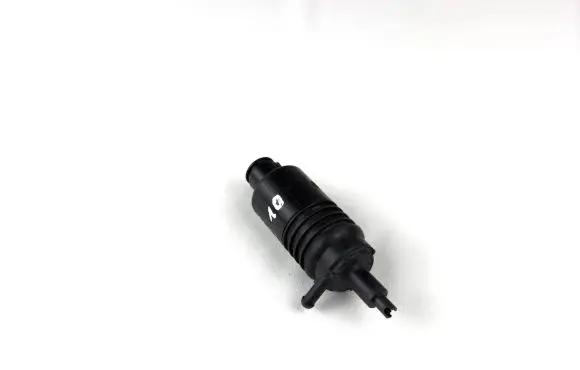 Audi A6 S6 C5 4B Windscreen/windshield washer pump 4a0955651