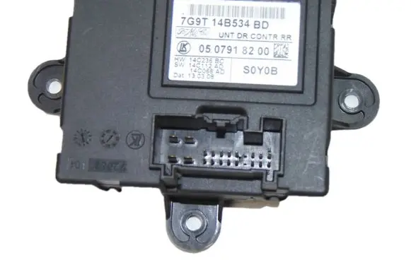 Jaguar XF X250 Door control unit/module 7G9T14B534BD