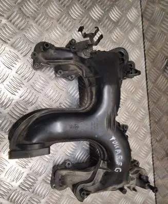 Volkswagen Touareg II Intake manifold 059129711CF