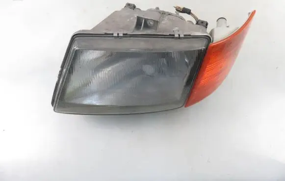Mercedes-Benz Vito Viano W638 Headlight/headlamp 63882000061