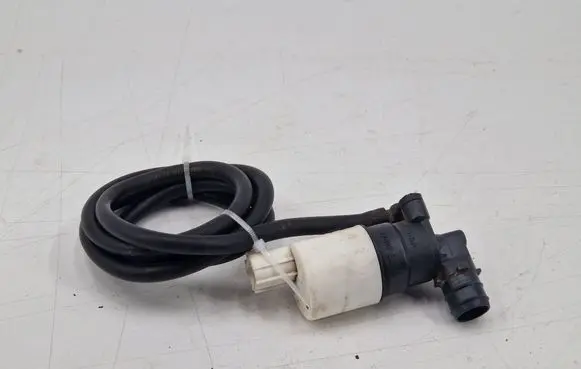 Jaguar XE Windscreen/windshield washer pump BK2117K624BA