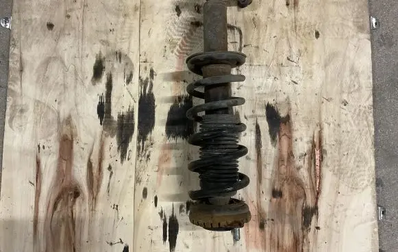 Subaru Legacy Rear shock absorber with coil spring 