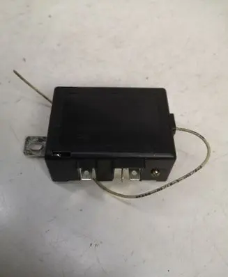 Mercedes-Benz ML W163 Aerial antenna amplifier 1638200289 A1638200289
