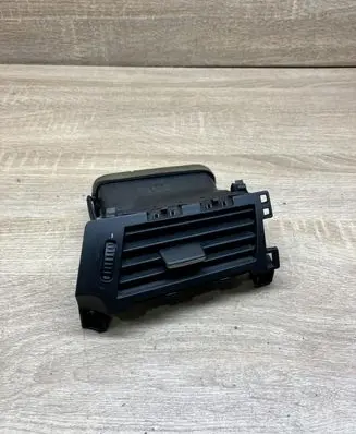 BMW 5 E60 E61 Dashboard side air vent grill/cover trim 6953750 6913708 RIGHTSIDE