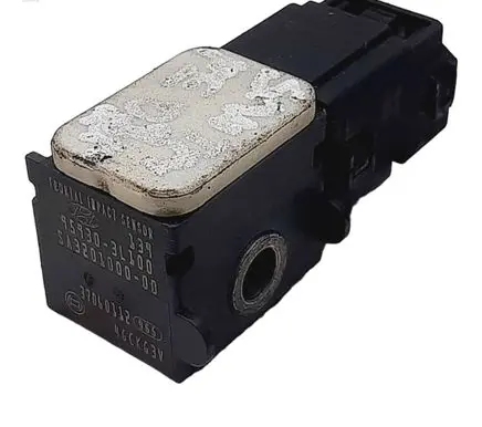 Hyundai Santa Fe Airbag deployment crash/impact sensor SA320100000 37060112 959303L100
