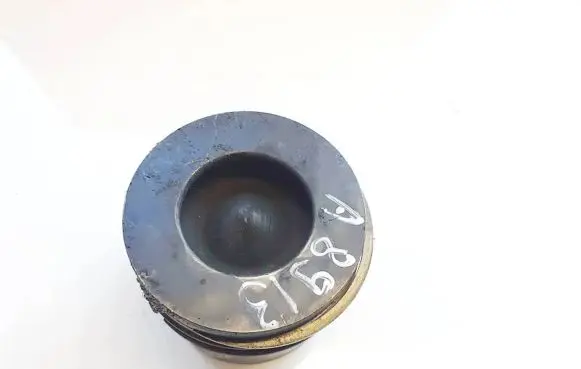 Audi Q7 4L Piston r091 83l57