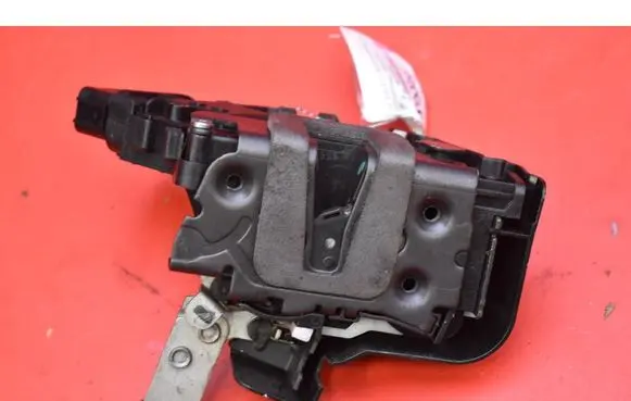 Ford S-MAX Front door lock 6M2A-R21812-AB