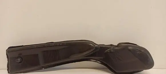 Volvo V70 Fender foam support/seal 8684736