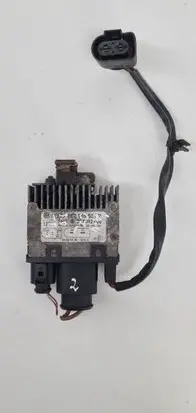 Audi A4 S4 B7 8E 8H Coolant fan relay 8E0959501P