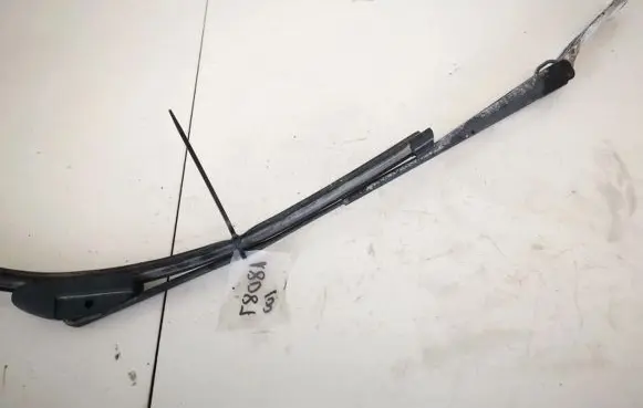 Renault Laguna I Front wiper blade arm 7700821935