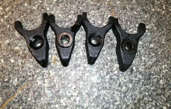 Toyota Corolla Verso E121 Fuel Injector clamp holder