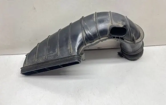 BMW X3 F25 Air intake hose/pipe 7812946 13717812946