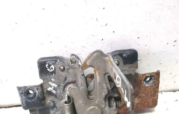 Mazda 6 Engine bonnet (hood) release handle 